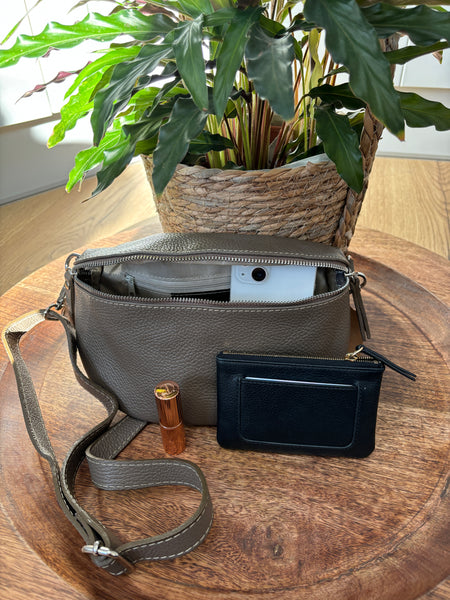 Mila crossbody bag - Dark Taupe